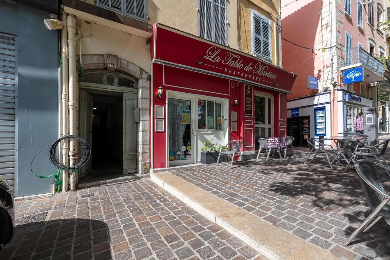 Апартаменты Coeur De Provence - Appt Climatise Драгиньян Экстерьер фото